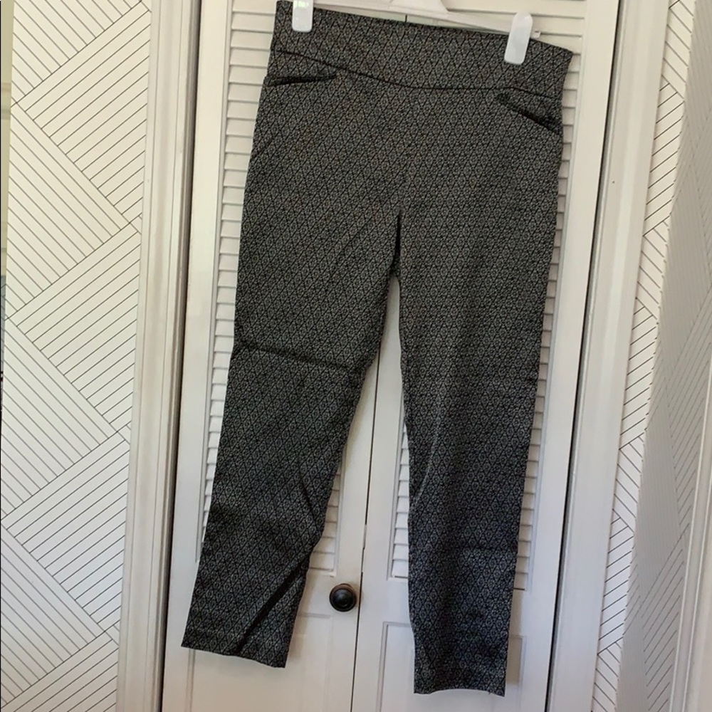 Ankle length pants - Picture 2 of 2